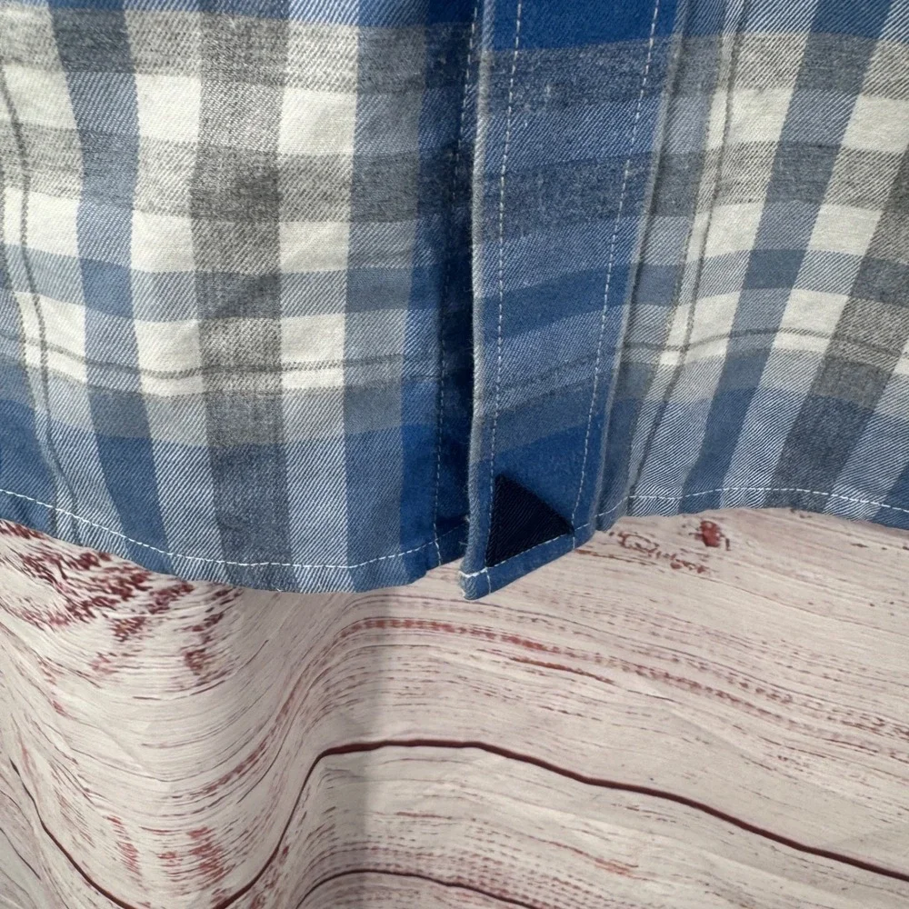 UNTUCKit Shirt Mens Large Slim Fit Blue Grey Plaid Long Sleeve Button Down - Picture 5 of 9